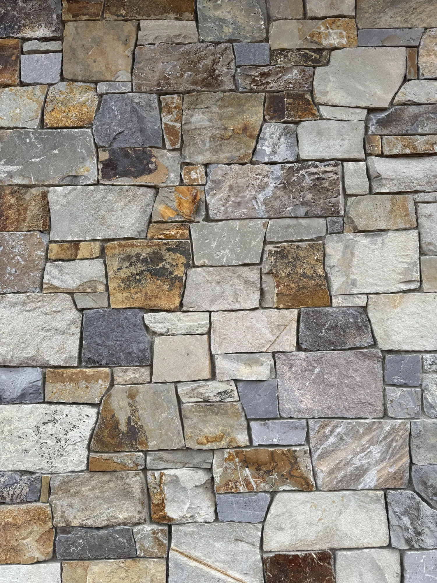 【希少】イエローストーン サイン入りハンドセレクテッド Yellowstone Yellowstone River Stone Veneer & Pavers — Kő Natural Stone